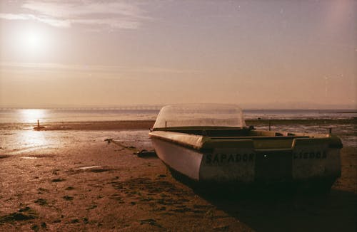 ビーチ, ボート, ポルトガルの無料の写真素材