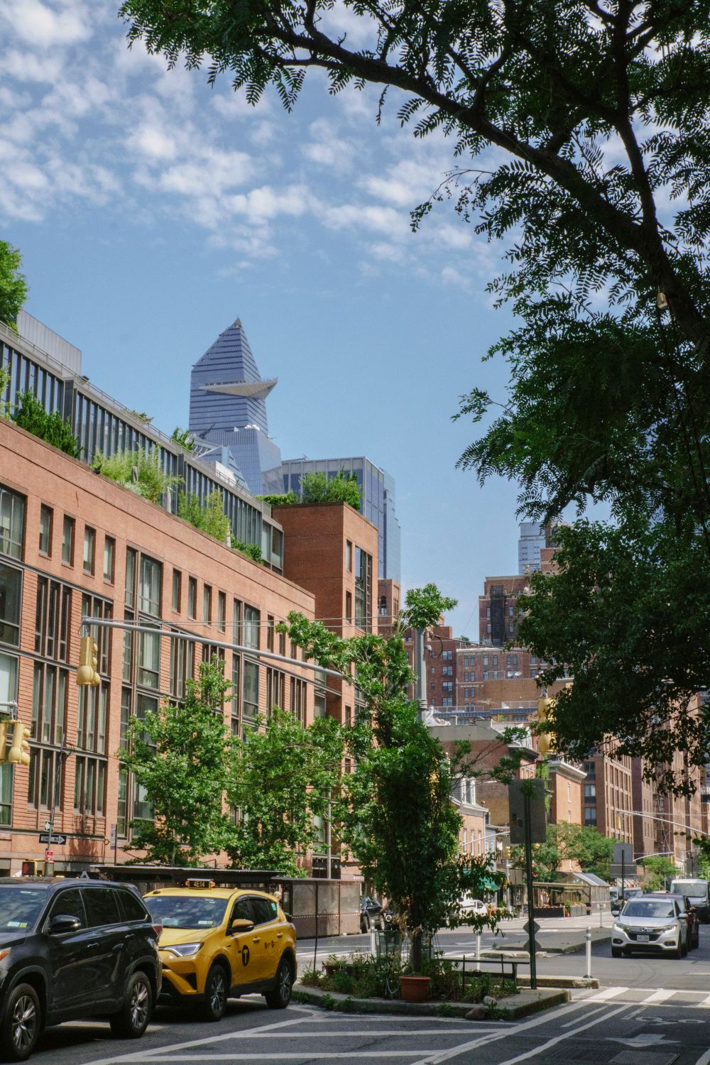 Chelsea Enclave Building in New York City, New York, United States ...