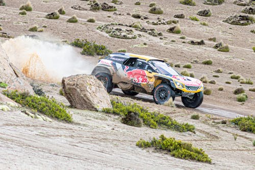 Foto d'estoc gratuïta de 4x4, àrid, carrera