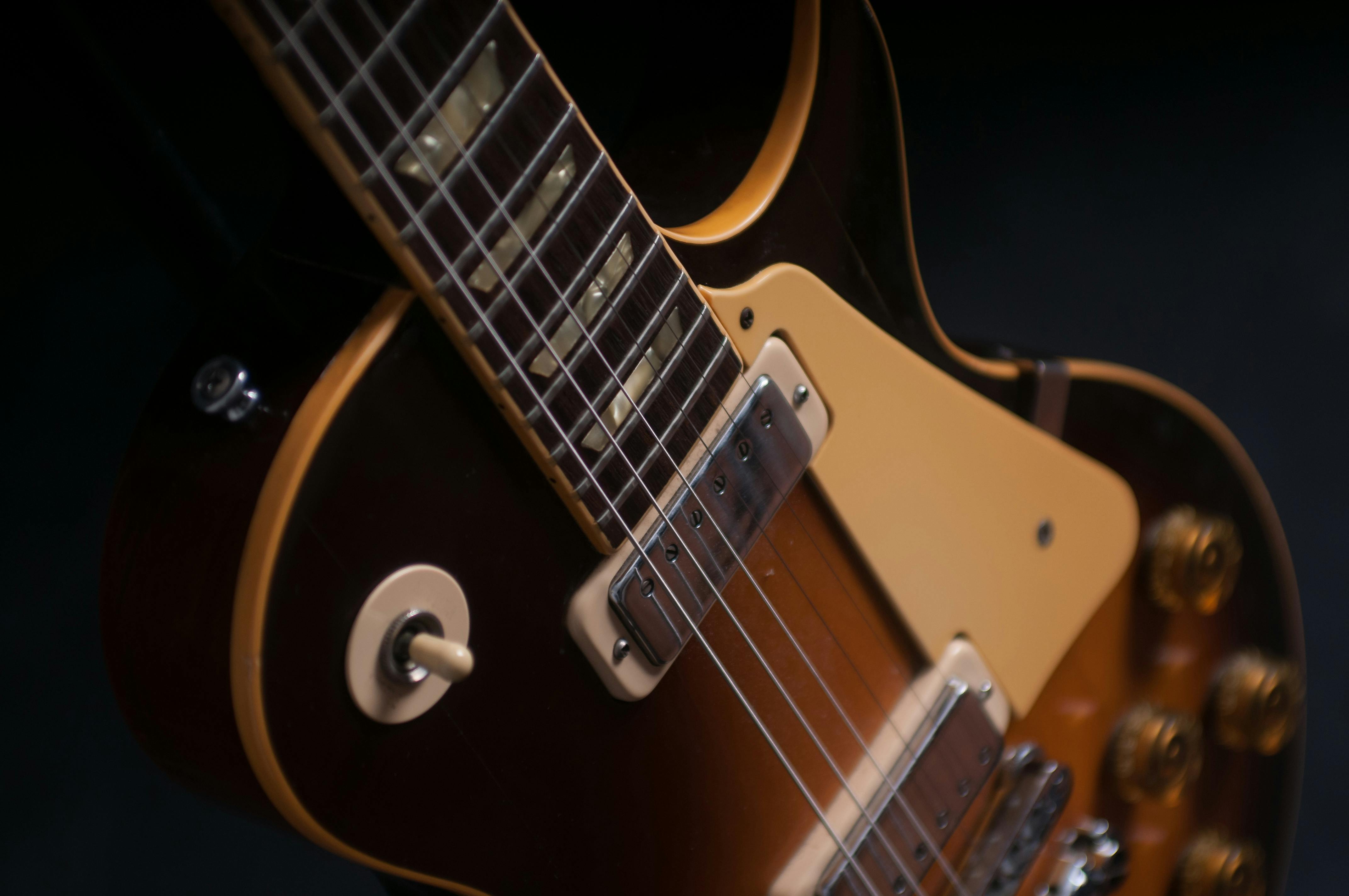エレキギター ギター レスポール72デラックスの無料の写真素材