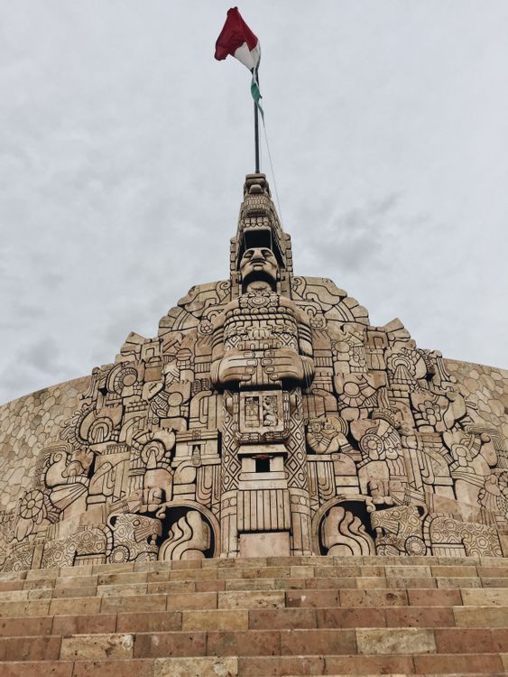 Monumento A La Patria En Mérida, México · Foto de stock gratuita