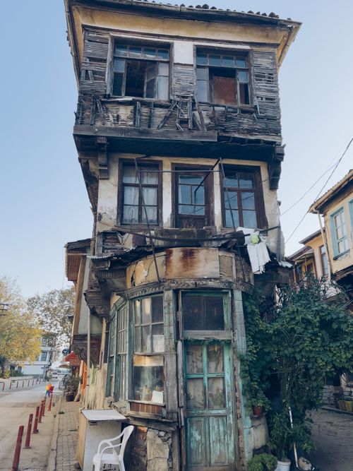 Free A decaying wooden house with rustic charm in Mudanya, showcasing unique architecture. Stock Photo