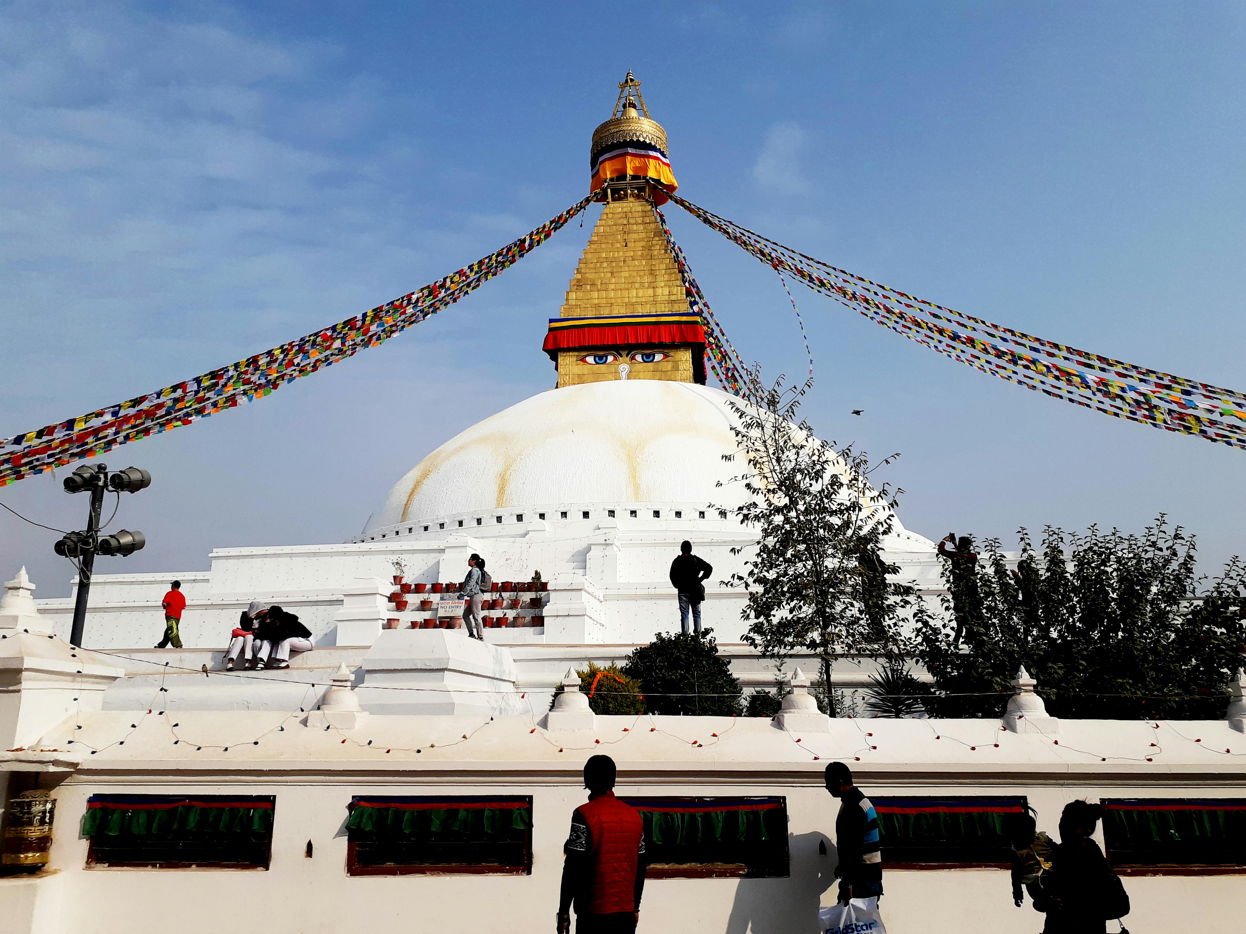 ネパール ボダナート ホワイトグンバの無料の写真素材
