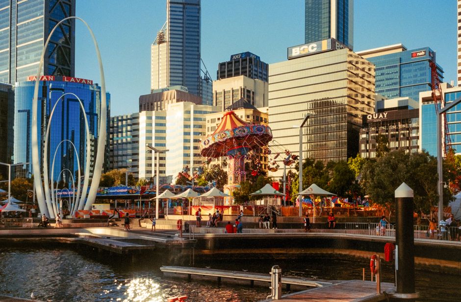 Beyond Elizabeth Quay: Exploring Perth's City Center Beyond Elizabeth Quay: Exploring Perth's City Center