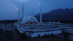 Tours packages thumbnail 4