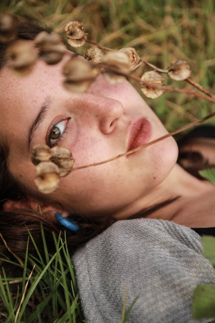 How Does Connecting With Nature Improve Mental Wellness? 12 A Peaceful Hiking Trail Surrounded By Lush Greenery
