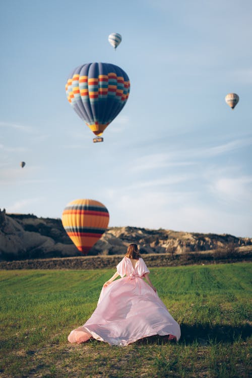 Fotobanka s bezplatnými fotkami na tému balóny, jasná obloha, lietanie