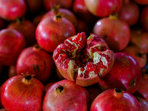 Foto stok gratis buah, buah delima, fokus selektif