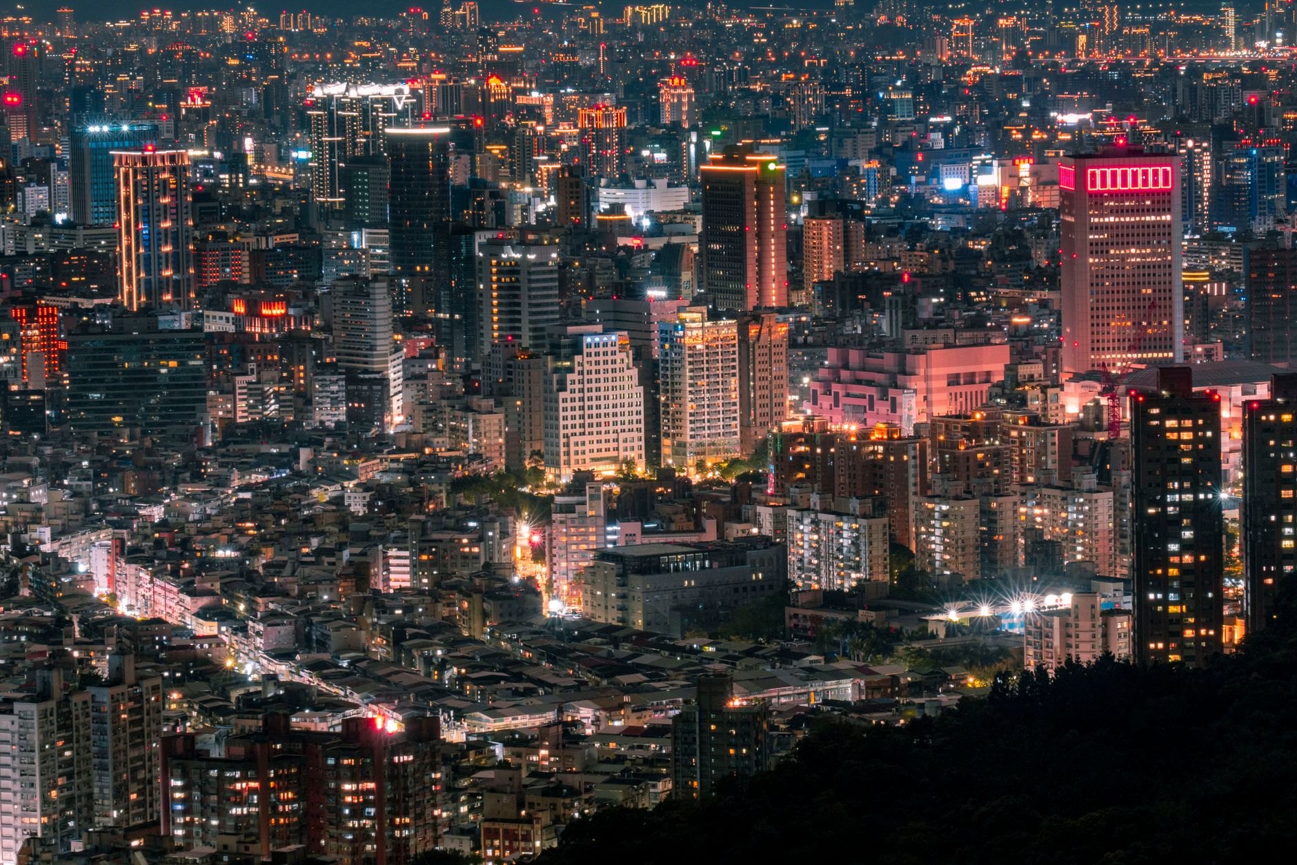 Return flights to Taipei from Barcelona starting from €441