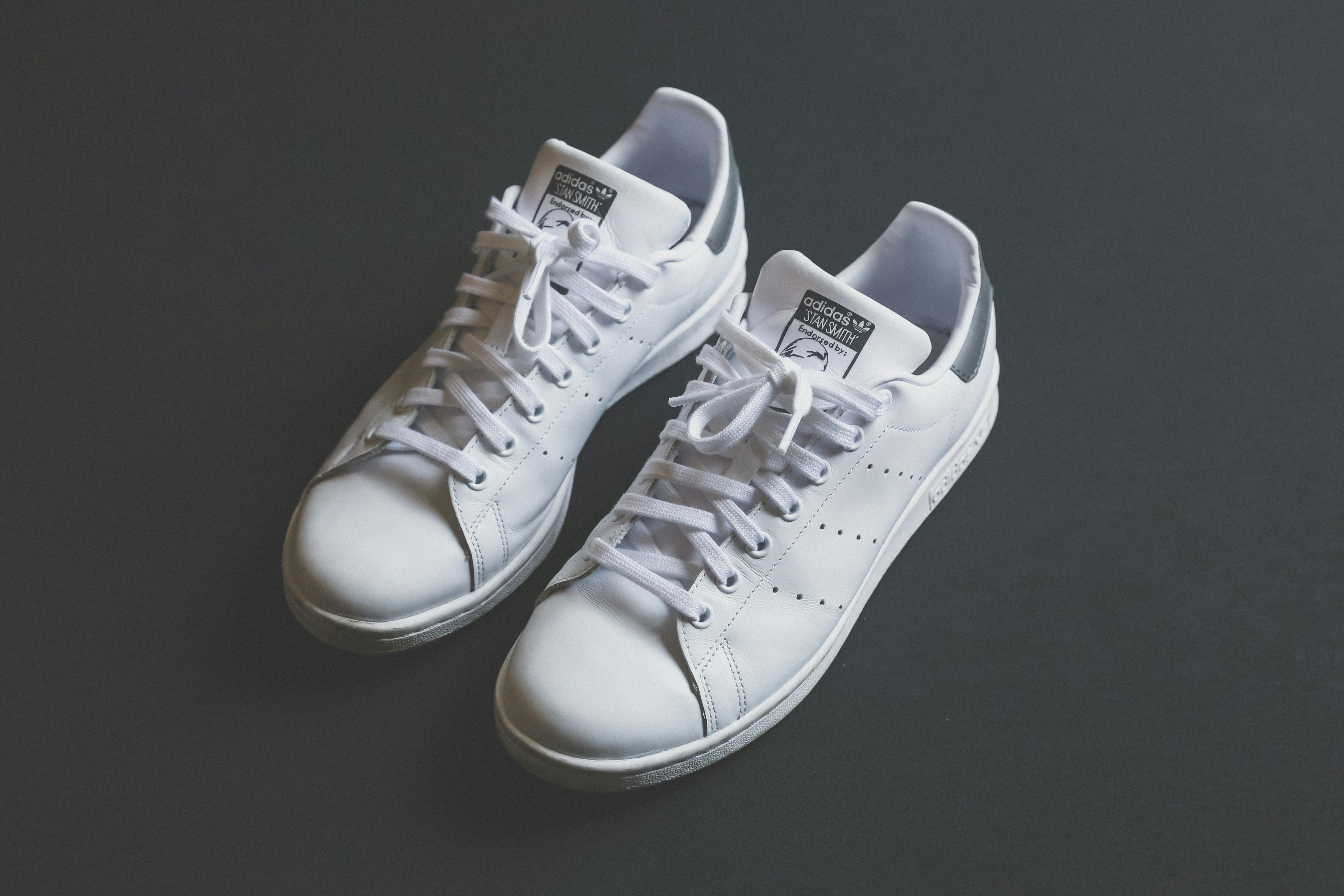 Free stock photo of adidas, stan smith, trainers