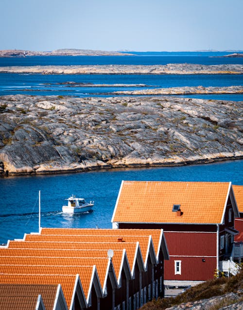 Foto d'estoc gratuïta de arquitectura nòrdica, cases vermelles, fiord