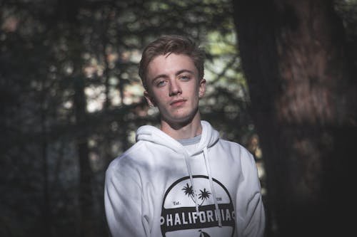 Free Photo of Man Wearing White Hoodie Stock Photo