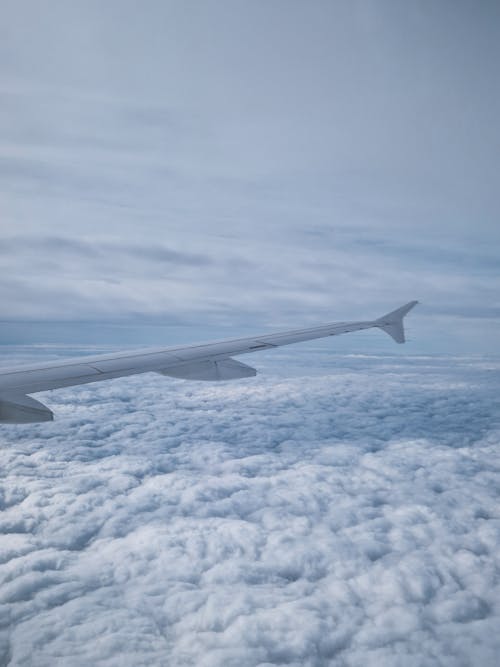 Kostnadsfri bild av blå, clouds, flyg