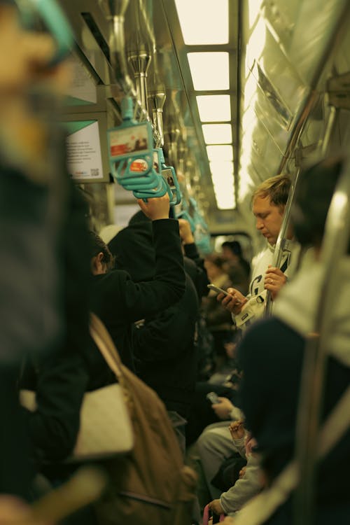 Subway Crowd Photos, Download The BEST Free Subway Crowd Stock Photos ...
