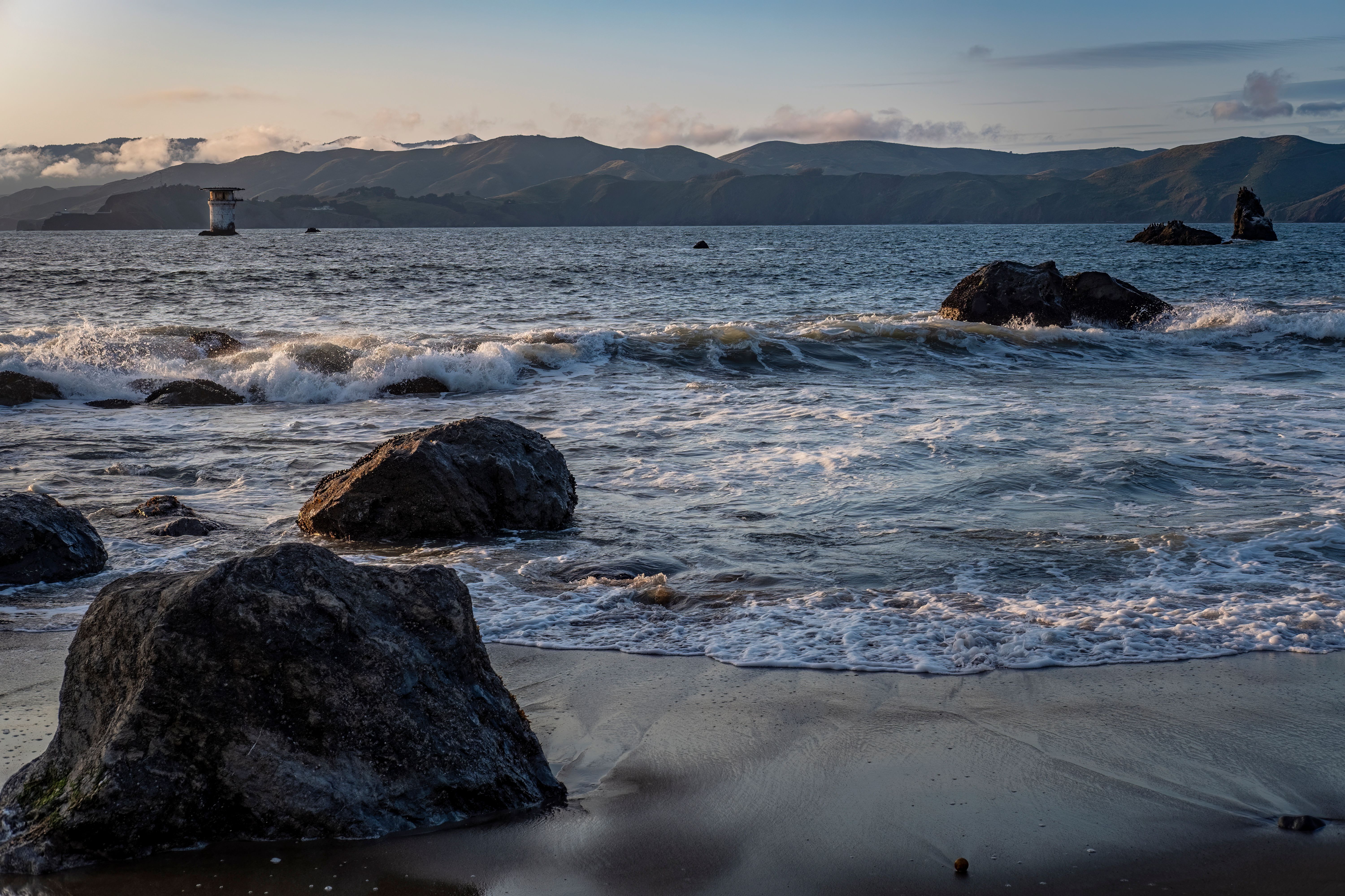Wave around Rocks on Sea Shore · Free Stock Photo