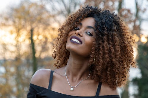 Shallow Focus Photography Of Woman