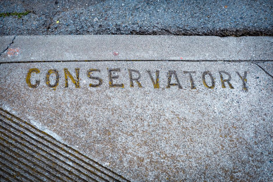 concrete sidewalk construction