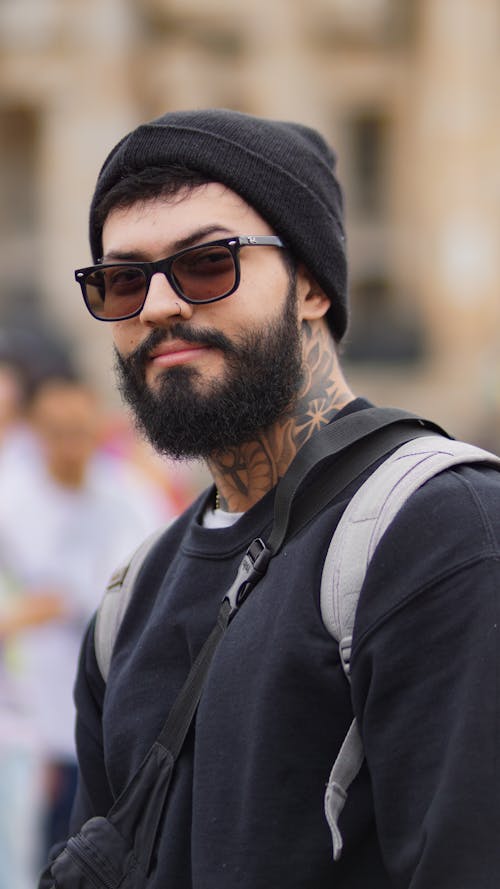 Fotos de stock gratuitas de barba, casual, ciudad