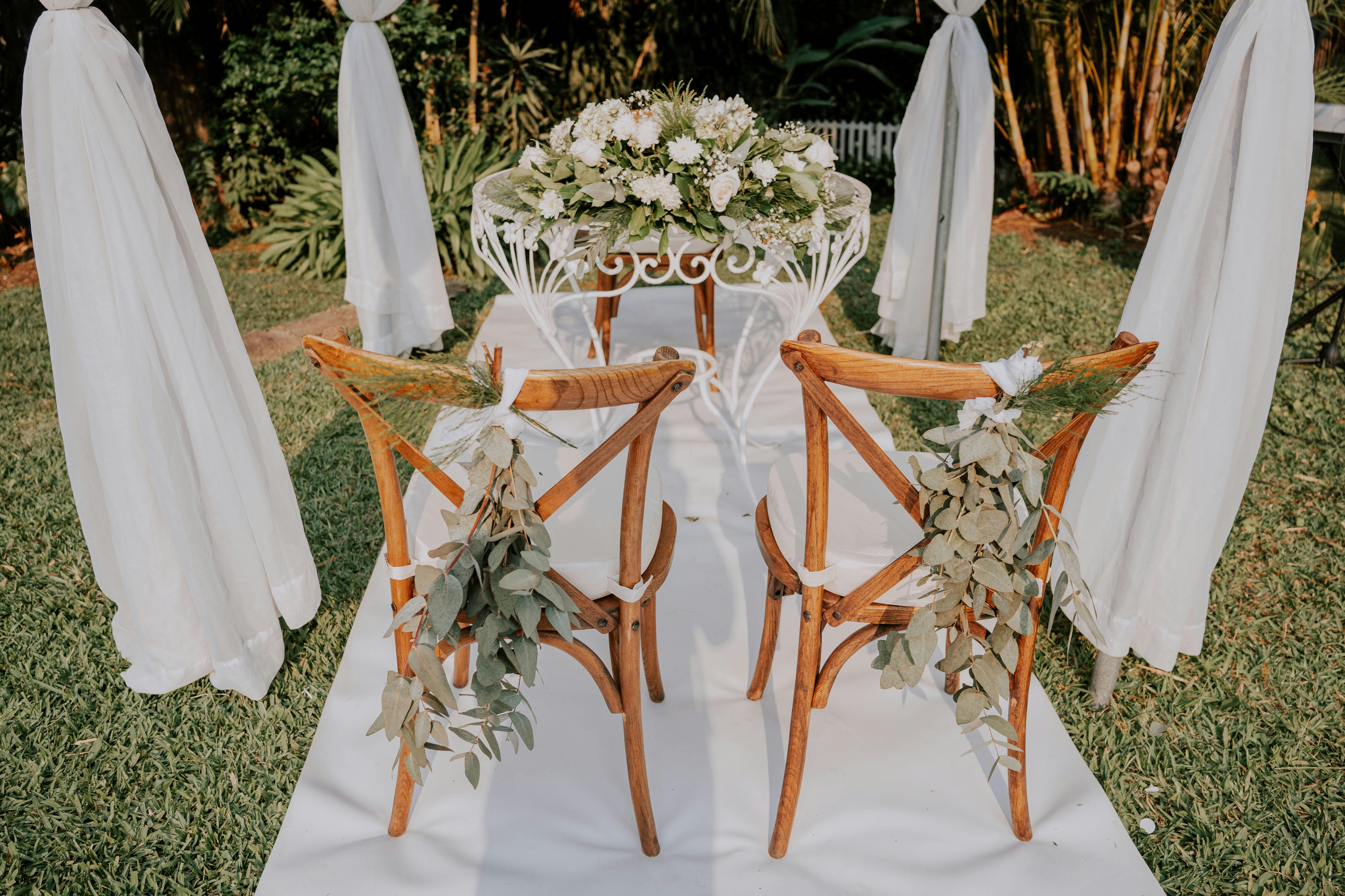 10 Things to Know If You Aren't Hiring a Wedding Planner — Photo by Hugo Martínez on Pexels