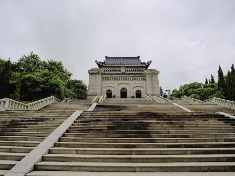 Dr. Sun Yat-sen Mausoleum On A Purple Mountain