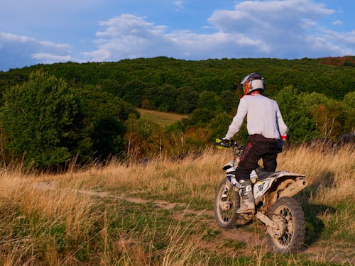 Riding Motocross Offroad