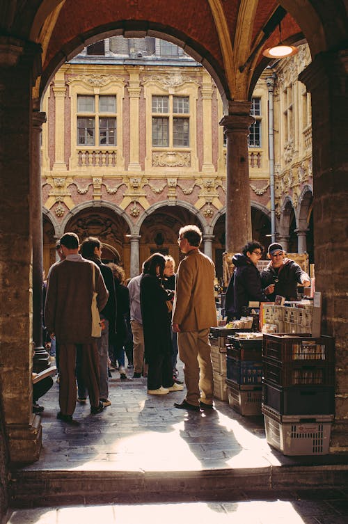People in the Market in the Courtyard 