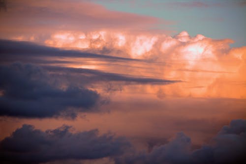 Fotobanka s bezplatnými fotkami na tému mraky, obloha, šero