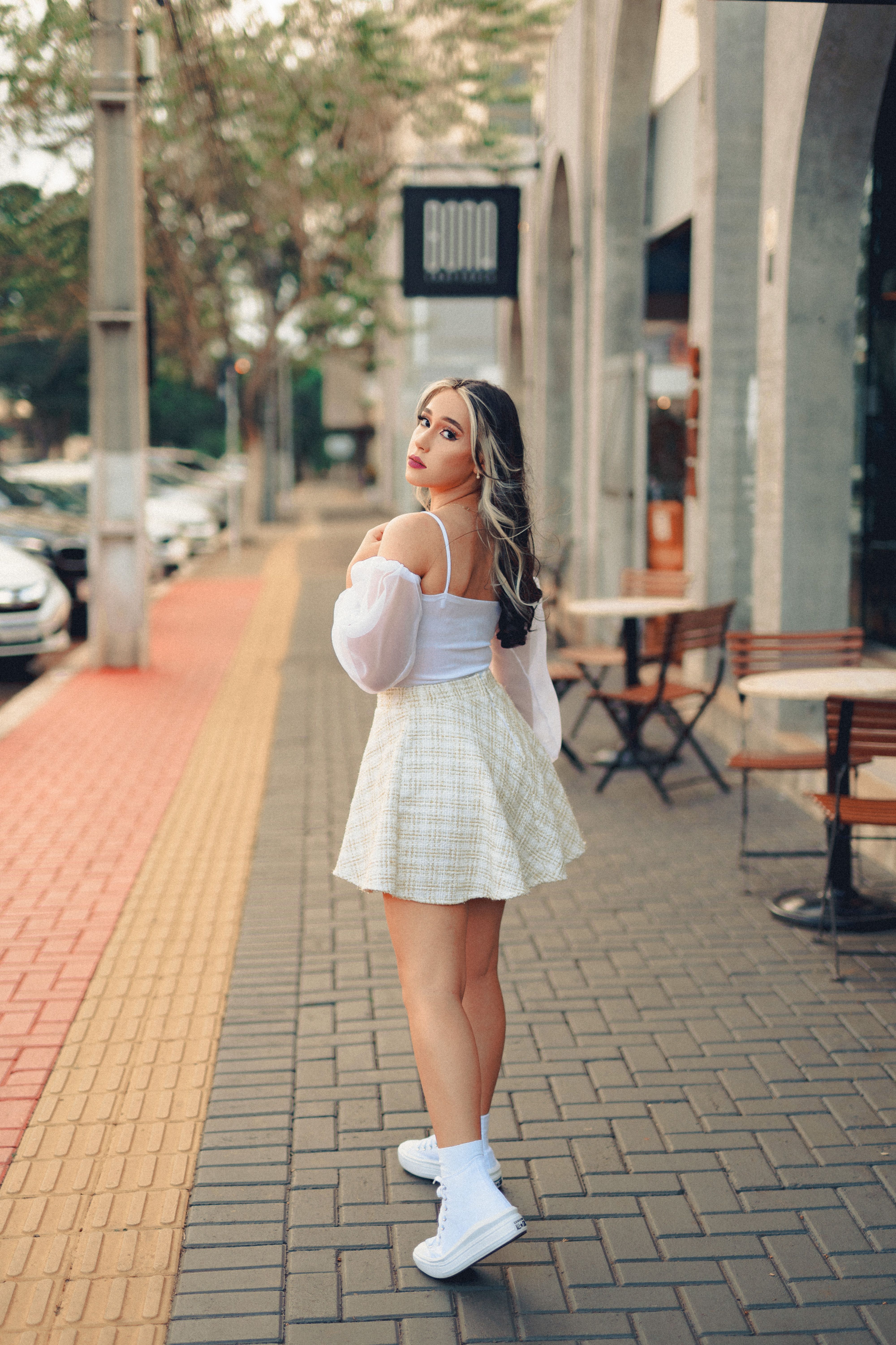 Vestidos e Saias
