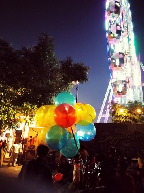 도시의 불빛, 벌룬, 서커스의 무료 스톡 사진
