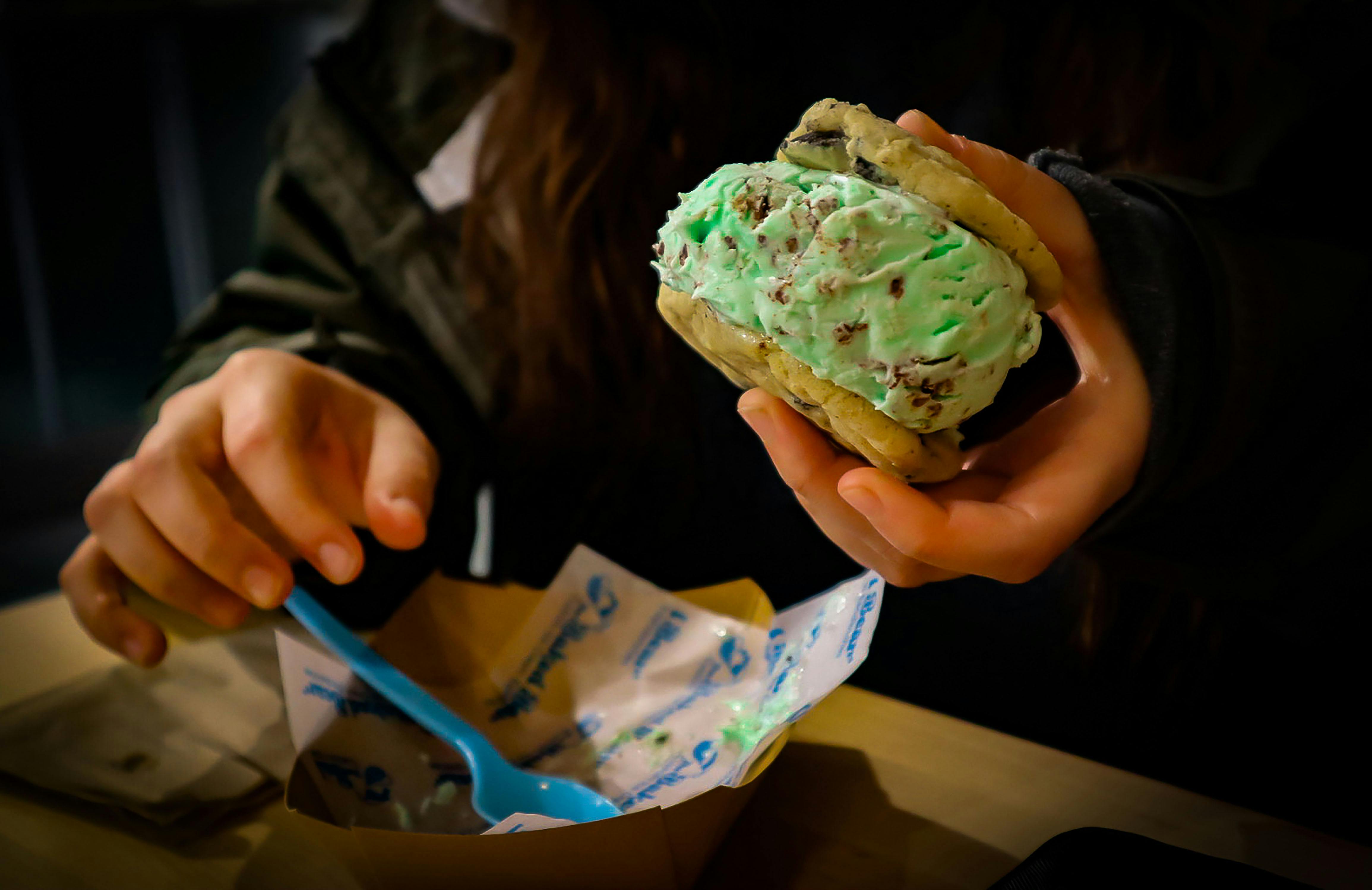 Free stock photo of #icecream #summer #deserts #foody #food #cookie