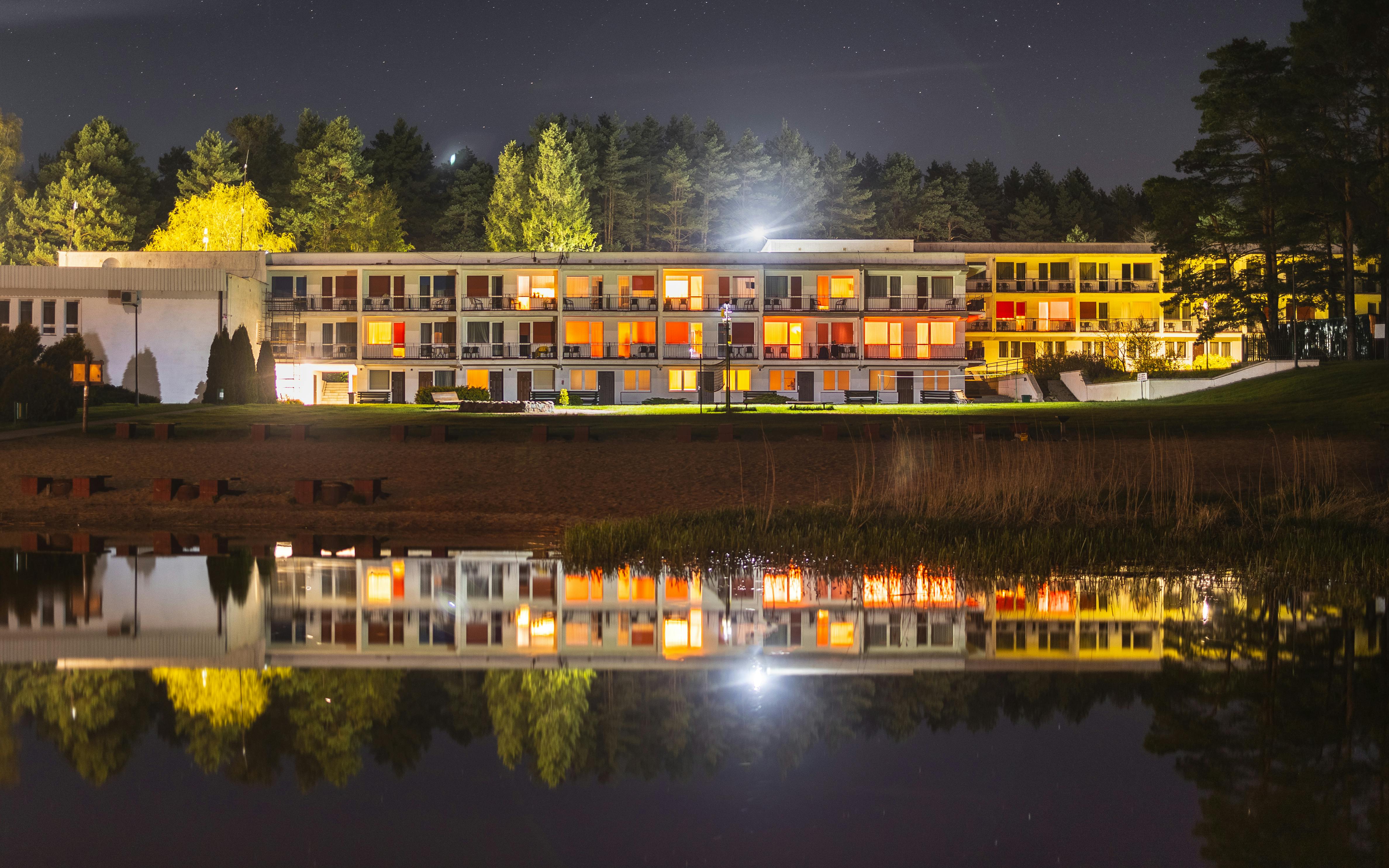 國際：高雄萬豪住房最低3折！表面優惠背後的實際價值是什麼？