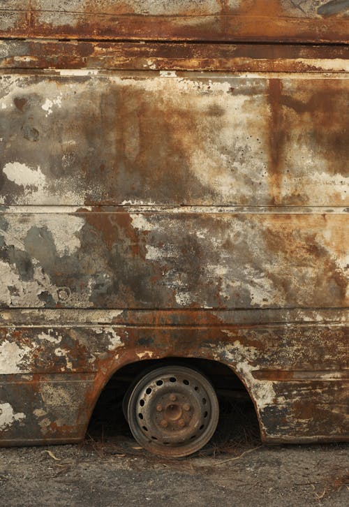 Darmowe zdjęcie z galerii z autobus, katastrofa, niszczejący