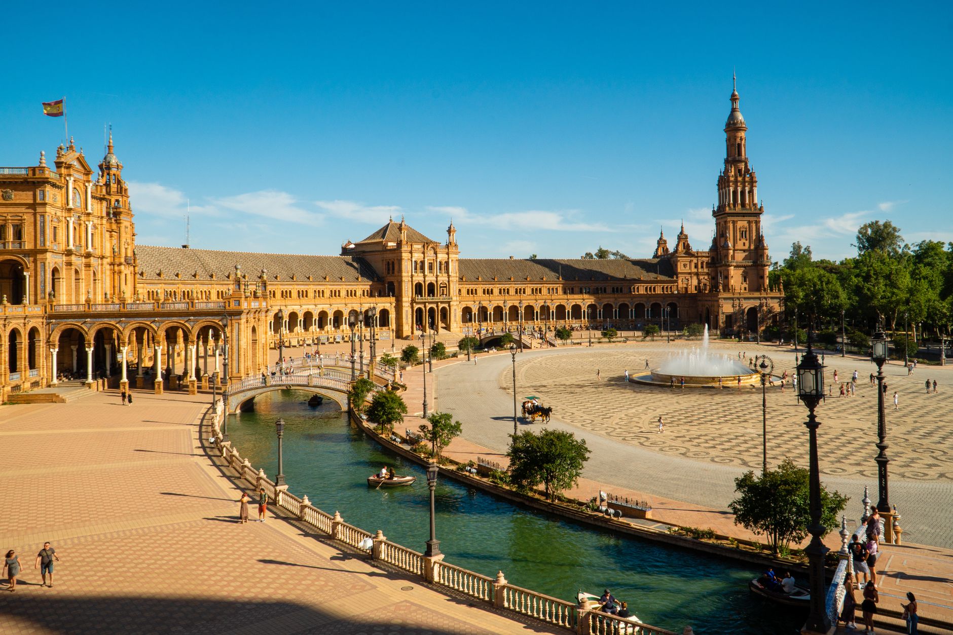 Seville photo 5