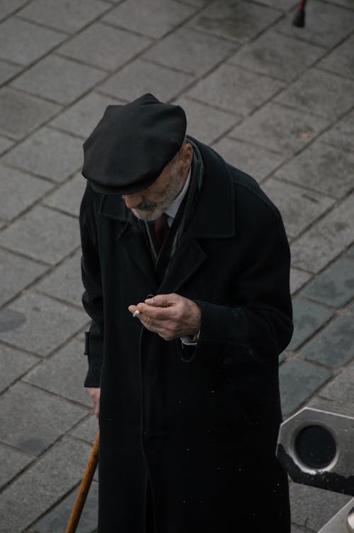 Immagine gratuita di anziano, bastone da passeggio, camminando