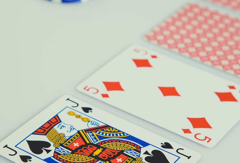 Video-Poker und Casino-Poker-Varianten im Vergleich