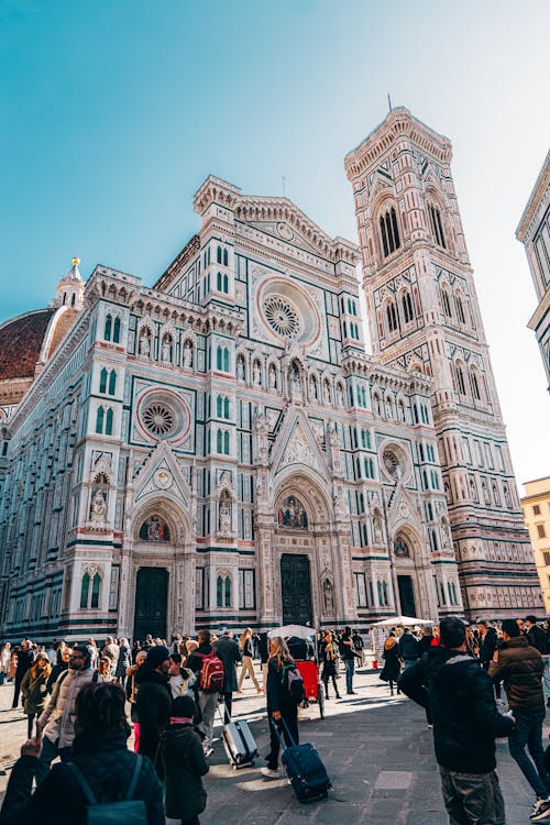 Foto stok gratis berjalan, bidikan sudut sempit, firenze