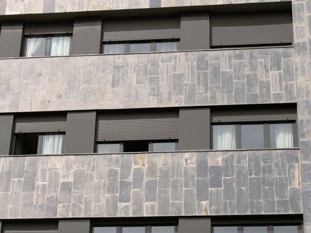 Due mesi all’inverno: guarnizioni, spazzolino sotto la porta e tre misure che funzionano davvero
