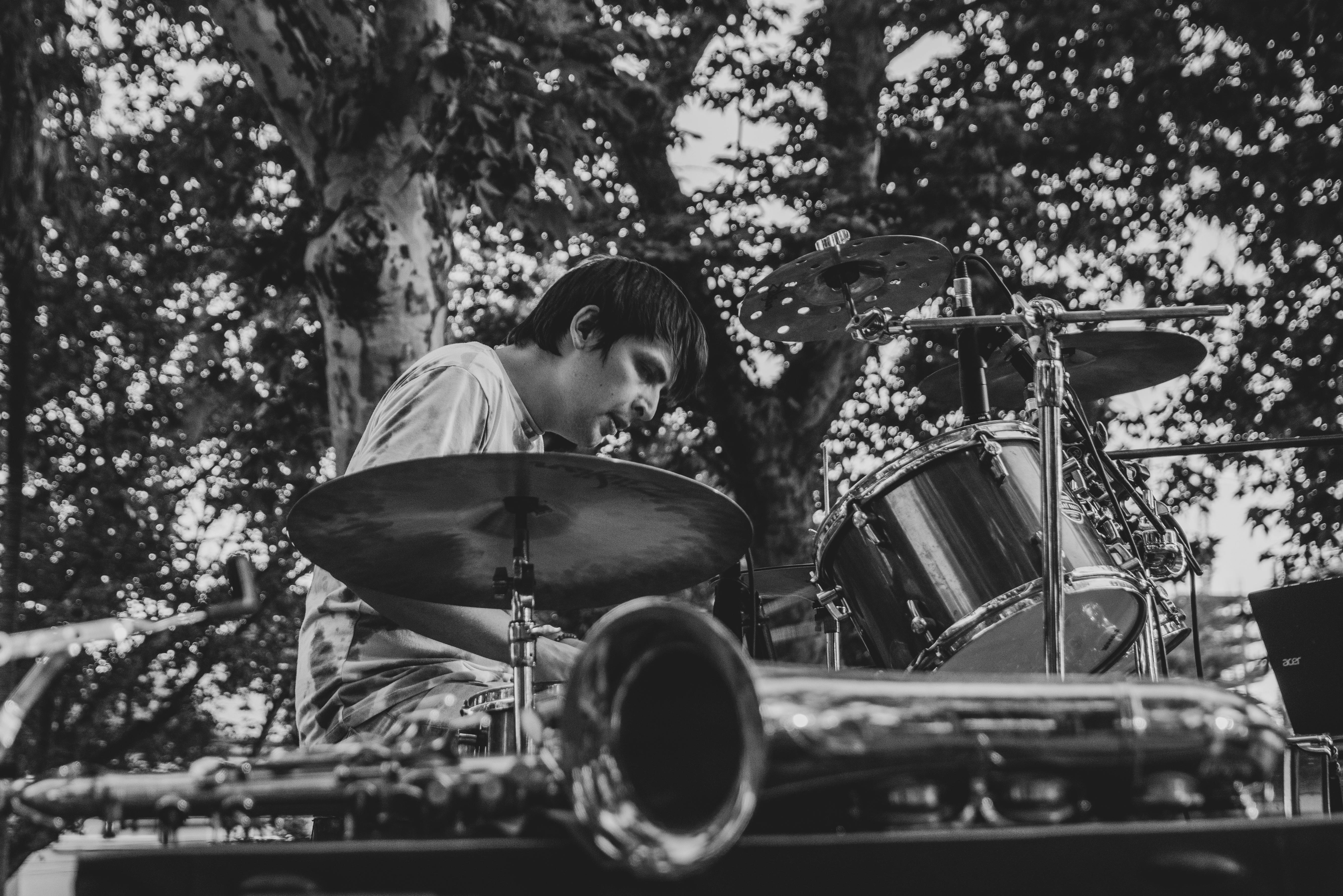 Black Muslim Man Playing Drums In Web Browser Window Online Music Theory  Concept Portrait Horizontal Stock Illustration - Download Image Now - iStock