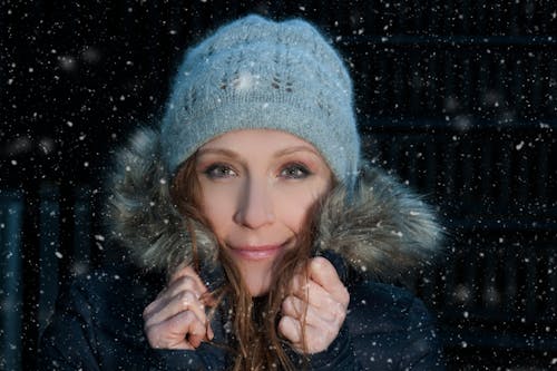 Gratis stockfoto met fashion model, portret, sneeuw