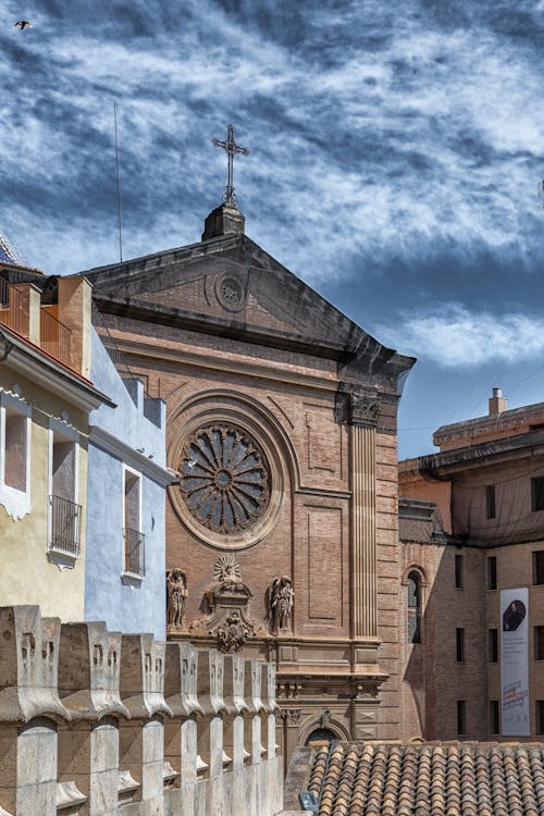 Foto profissional grátis de capela, cidade, cidades