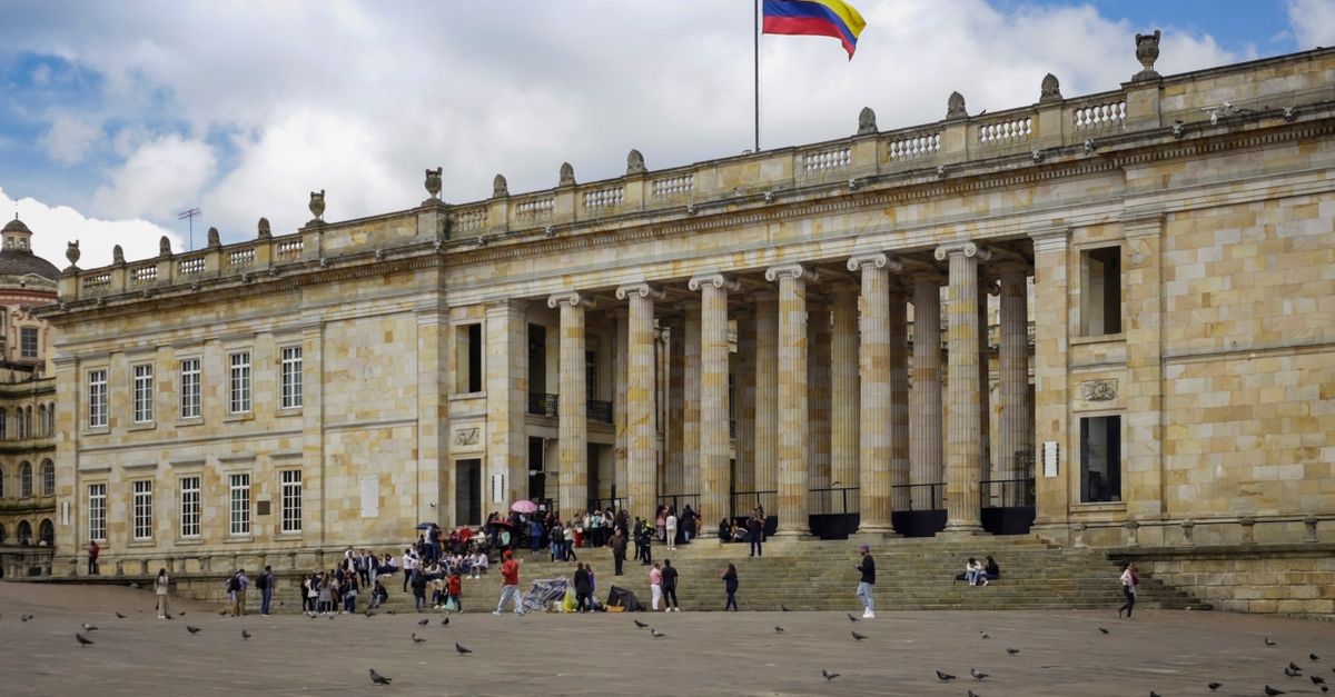 Ecosistemas universitarios dinámicos en Colombia para la transferencia tecnológica Ecosistemas universitarios dinámicos en Colombia para la transferencia tecnológica