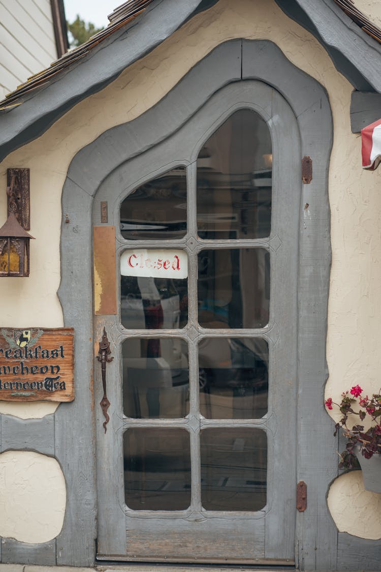 Entrance To The Tuck Box In Carmel, California