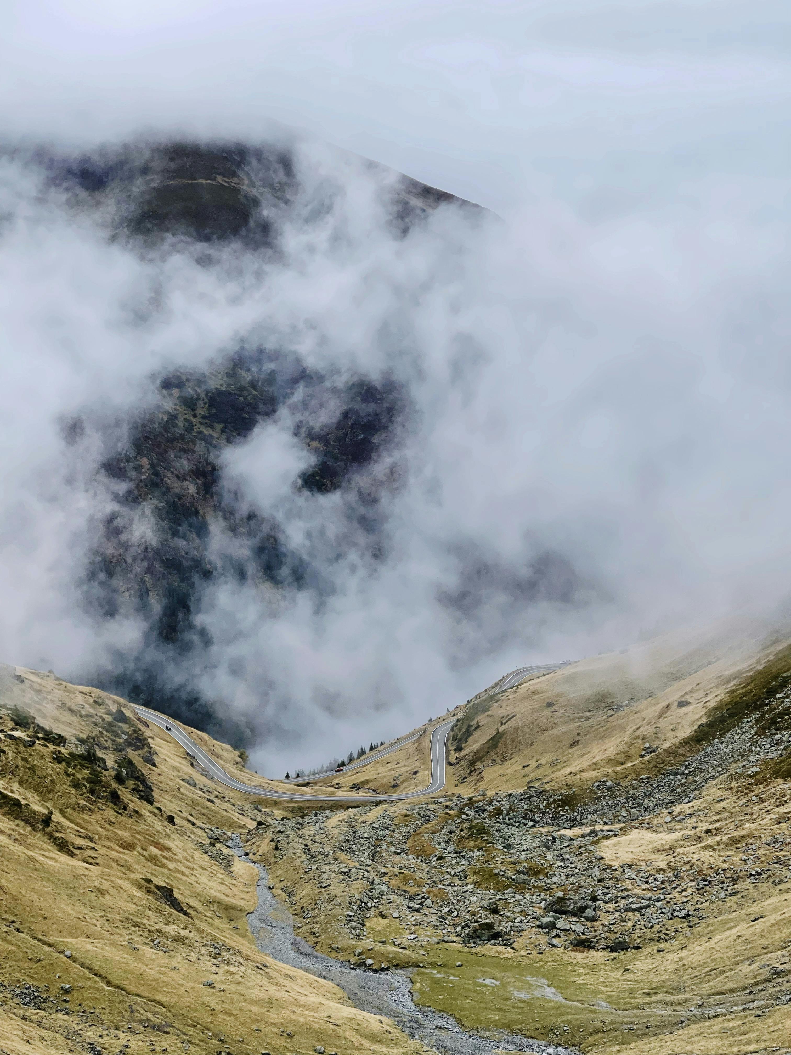Premium AI Image Snowy mountain lamdscape