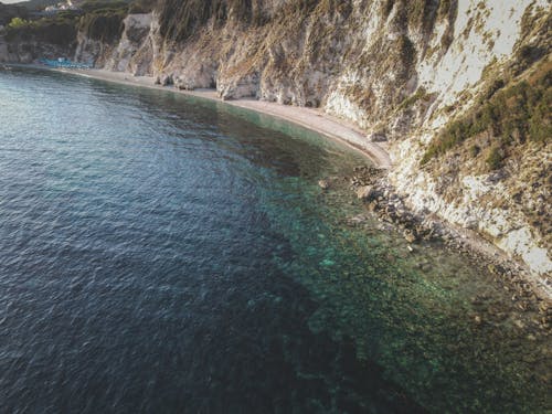 Photos gratuites de falaise, formation rocheuse, mer