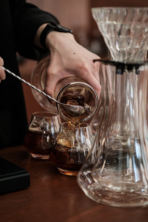 Kostenloses Stock Foto zu anstrengung, eiskaffee, eiswürfel