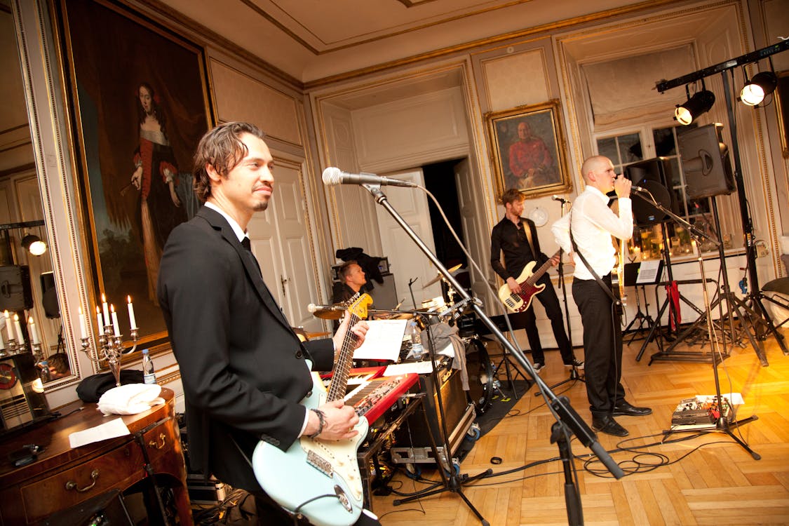 The Evolution of Jazz Lounges | KOL Nation