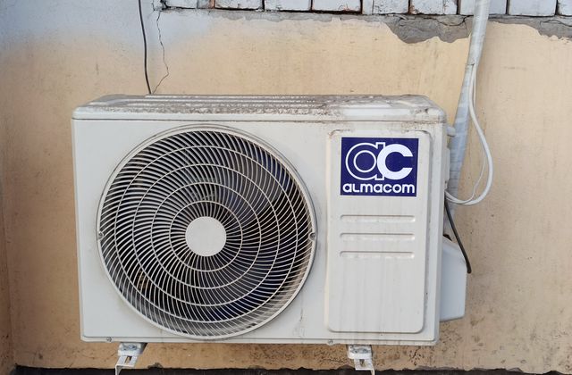 Air cooler cooling unit for bedrooms and halls