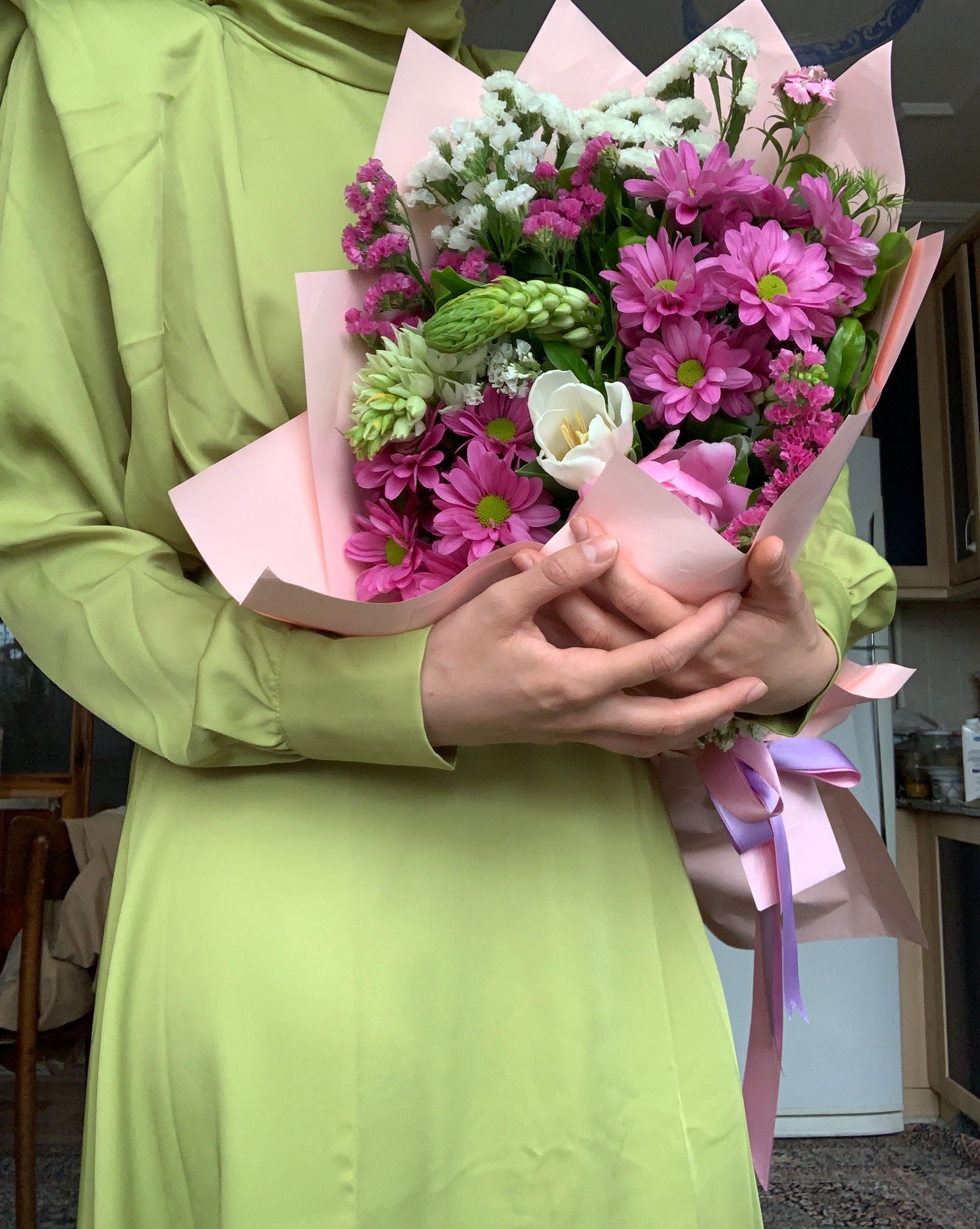 Cool Review About Holding A Bouquet Of Flowers