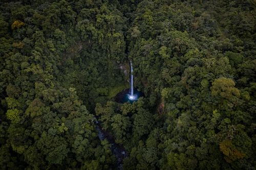 La Fortuna waterfall Costa Rica jungle