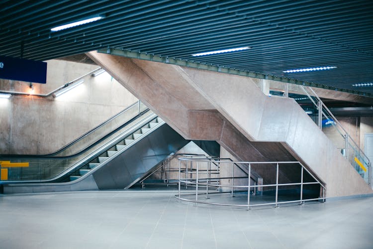 Empty Escalator